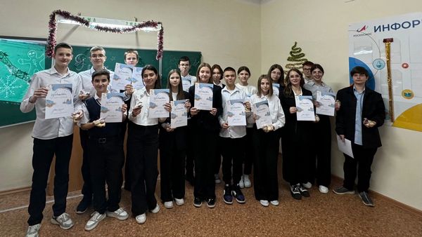Студенты кафедры немецкой филологии завершили проект «Литературное кафе. Рождество» для школьников