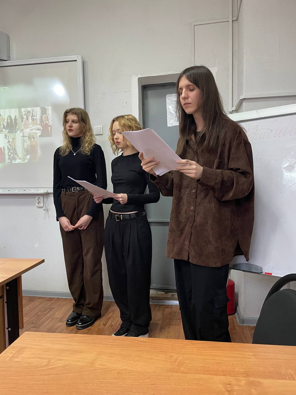 photo 2025 11 12 18 15 39