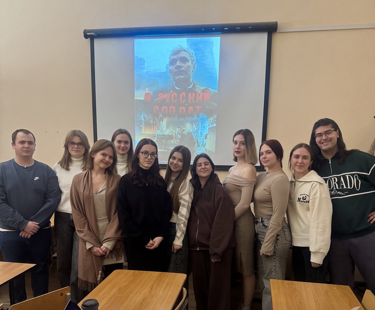 В ИФЖиМКК прошел круглый стол «Герои рядом с нами»